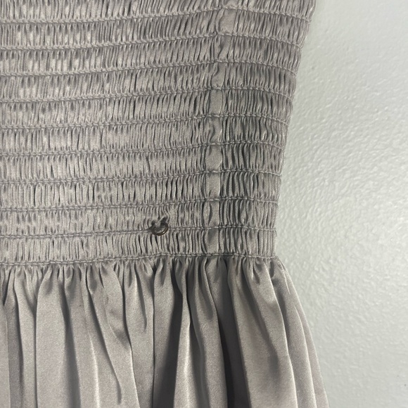 Natural Life Shorts Natural Life Daisy Skort silver smocked size XS - Picture 3 of 6